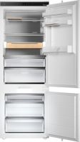 Встраиваемый холодильник RBC597SND1 Встраиваемый холодильник RBC597SND1